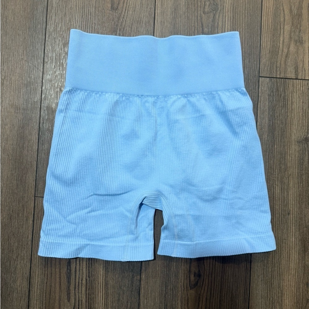 OQQ Seamless Ribbed Biker Shorts Light Blue High Waist Stretch Size M